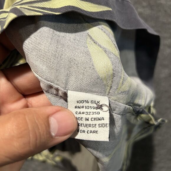 Quick Silver Edition Floral Hawaiian Short Sleeve‎ Shirt Size M Comfort Fit - Picture 6 of 8